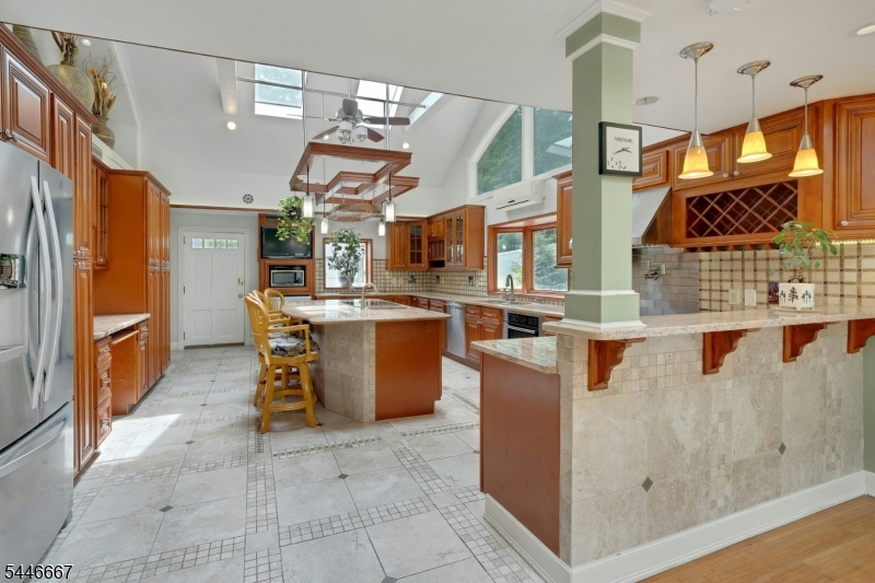 72 Mountain Avenue Warren NJ 07059