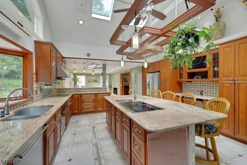 72 Mountain Avenue Warren NJ 07059