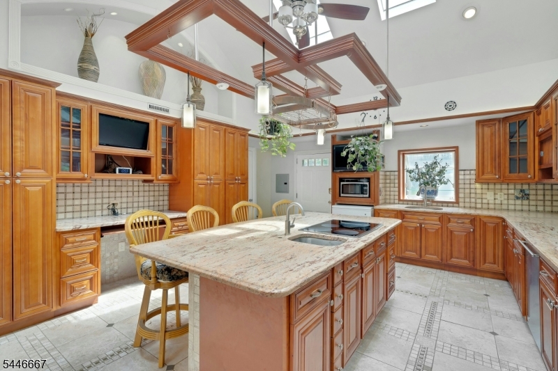 72 Mountain Avenue Warren NJ 07059