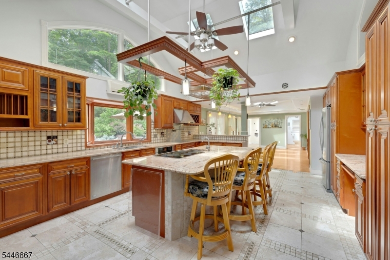 72 Mountain Avenue Warren NJ 07059