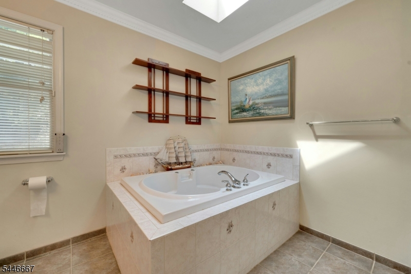 72 Mountain Avenue Warren NJ 07059