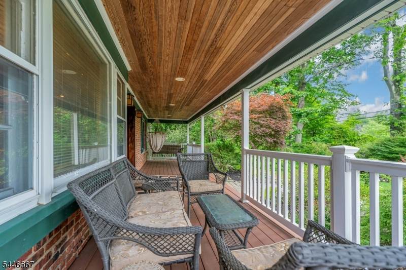 72 Mountain Avenue Warren NJ 07059