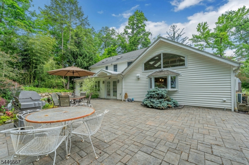 72 Mountain Avenue Warren NJ 07059