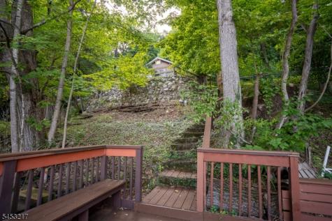 118 Lakeside Drive Liberty NJ 07823