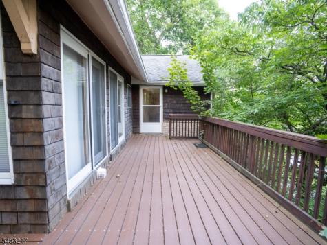 118 Lakeside Drive Liberty NJ 07823