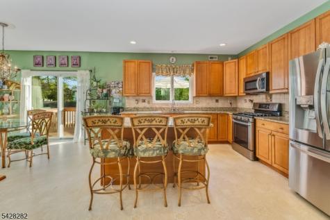 23 Oak Ridge Road Washington NJ 07882