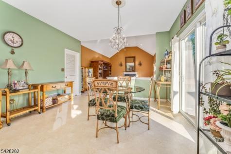 23 Oak Ridge Road Washington NJ 07882