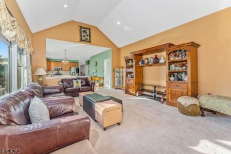 23 Oak Ridge Road Washington NJ 07882