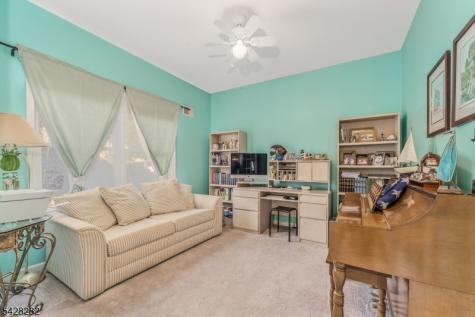 23 Oak Ridge Road Washington NJ 07882