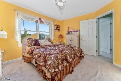23 Oak Ridge Road Washington NJ 07882