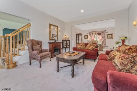 23 Oak Ridge Road Washington NJ 07882