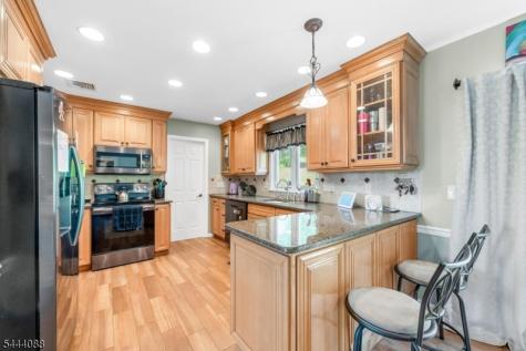 27 Maple Lane Blairstown NJ 07825