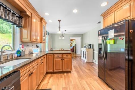 27 Maple Lane Blairstown NJ 07825