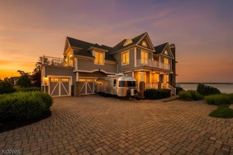 23 Lighthouse Drive South Amboy NJ 08879