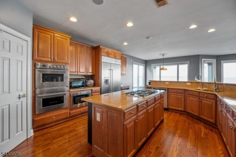 23 Lighthouse Drive South Amboy NJ 08879