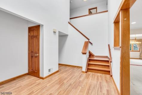 15 Conard Court Hillsborough NJ 08844