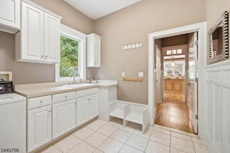 13 Old Swartswood Road Hampton NJ 07860