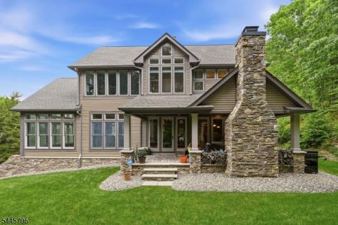 13 Old Swartswood Road Hampton NJ 07860