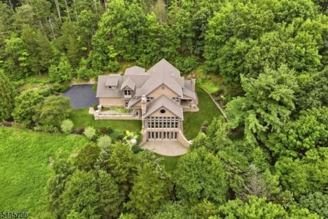 13 Old Swartswood Road Hampton NJ 07860