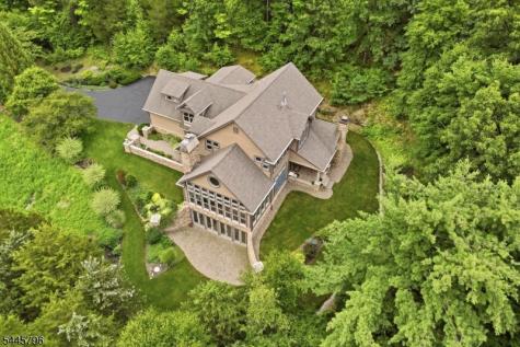 13 Old Swartswood Road Hampton NJ 07860