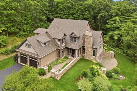 13 Old Swartswood Road Hampton NJ 07860