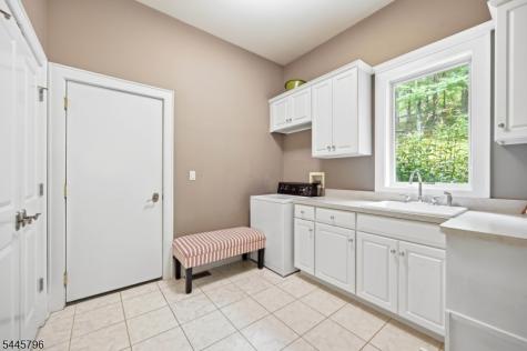 13 Old Swartswood Road Hampton NJ 07860