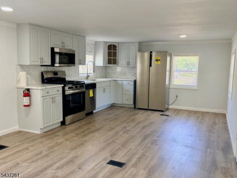 3638 Weymouth Road Pemberton NJ 08015