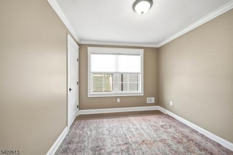 1074 Colfax Avenue Pompton Lakes NJ 07442