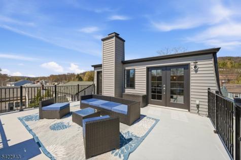 1074 Colfax Avenue Pompton Lakes NJ 07442