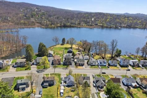 1074 Colfax Avenue Pompton Lakes NJ 07442