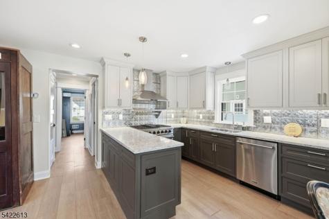 1074 Colfax Avenue Pompton Lakes NJ 07442