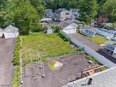 71 Battle Hill Avenue Springfield NJ 07081