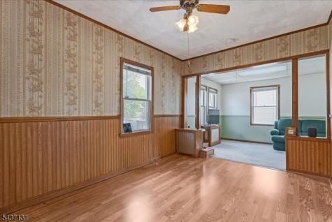 71 Battle Hill Avenue Springfield NJ 07081