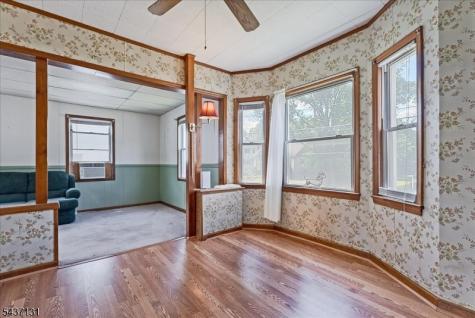 71 Battle Hill Avenue Springfield NJ 07081