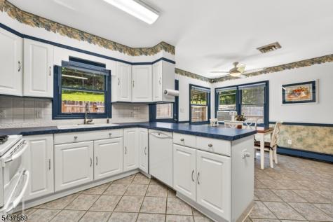 1813 Washington Valley Road Bridgewater NJ 08836