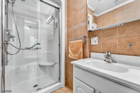 1813 Washington Valley Road Bridgewater NJ 08836