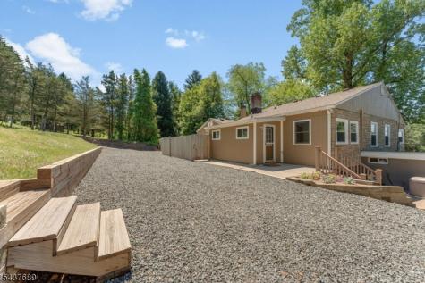 1813 Washington Valley Road Bridgewater NJ 08836