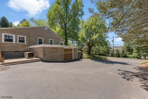 1813 Washington Valley Road Bridgewater NJ 08836