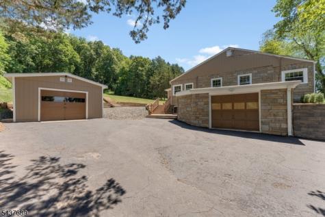 1813 Washington Valley Road Bridgewater NJ 08836