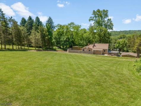 1813 Washington Valley Road Bridgewater NJ 08836