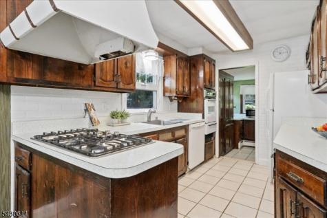 63 E Shore Road Denville NJ 07834