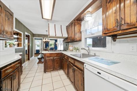 63 E Shore Road Denville NJ 07834
