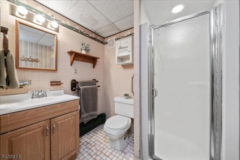 63 E Shore Road Denville NJ 07834