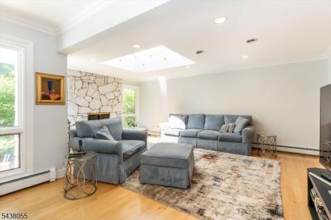 83 Brookside Terrace North Caldwell NJ 07006