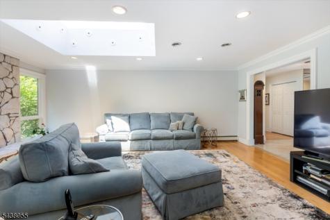 83 Brookside Terrace North Caldwell NJ 07006