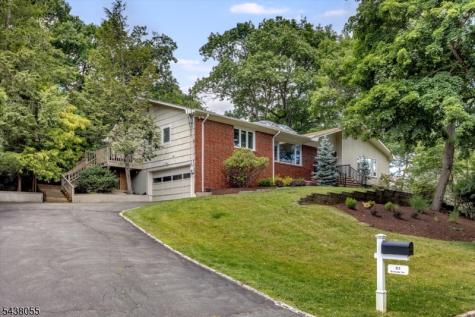 83 Brookside Terrace North Caldwell NJ 07006