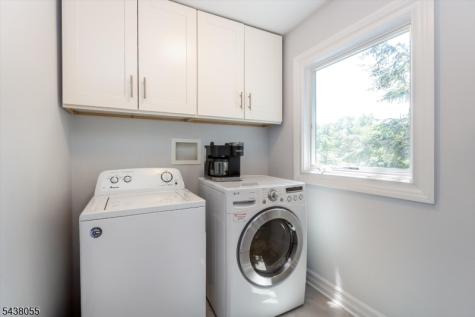 83 Brookside Terrace North Caldwell NJ 07006