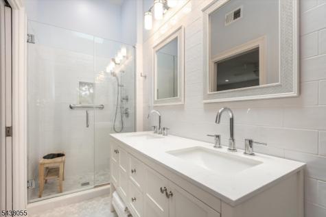 83 Brookside Terrace North Caldwell NJ 07006