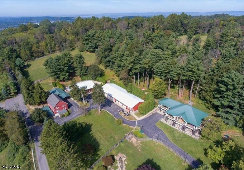 201 Lows Hollow Road Lopatcong NJ 08886