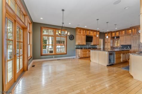 201 Lows Hollow Road Lopatcong NJ 08886